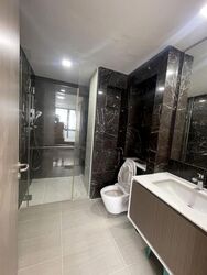 J Gateway (D22), Condominium #638125471